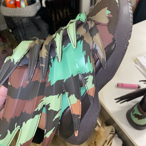 🆕Adidas/Jeremy Scott “J.S. Wings 3.0 Savage Camo” - Picture 7 of 10